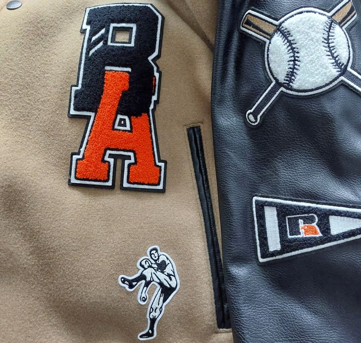 Hugo Boss nowa kurtka/kamizelka męska wełniana r. 52/duże L