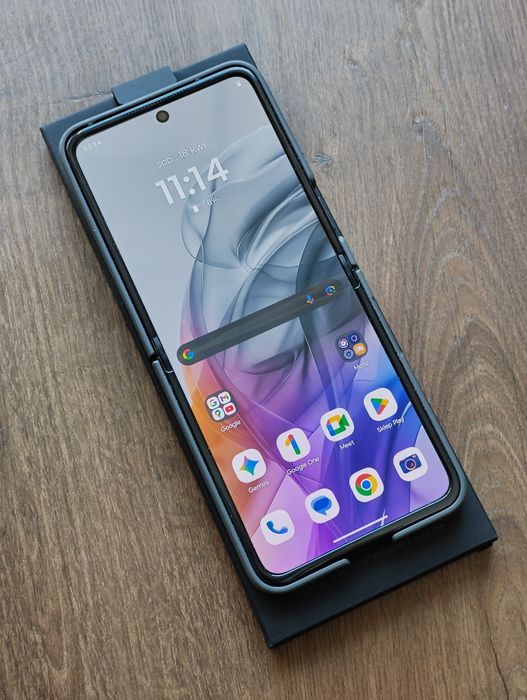 Motorola RAZR 50 8/256