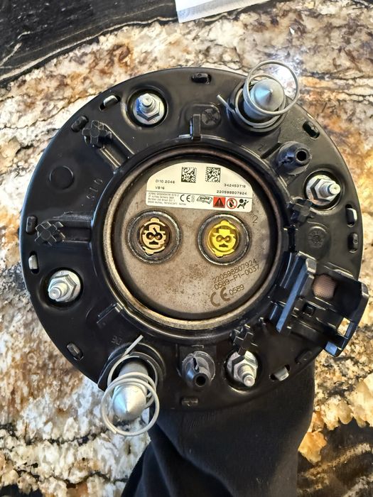 Oryginalna poduszka powietrzna Porsche Macan – rok 2022