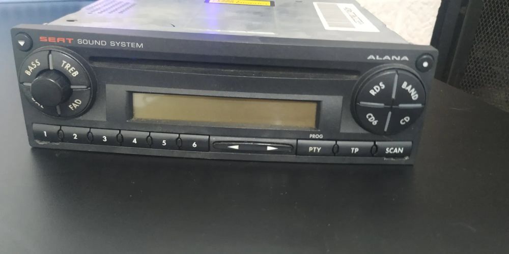 Radio seat ibiza 6l