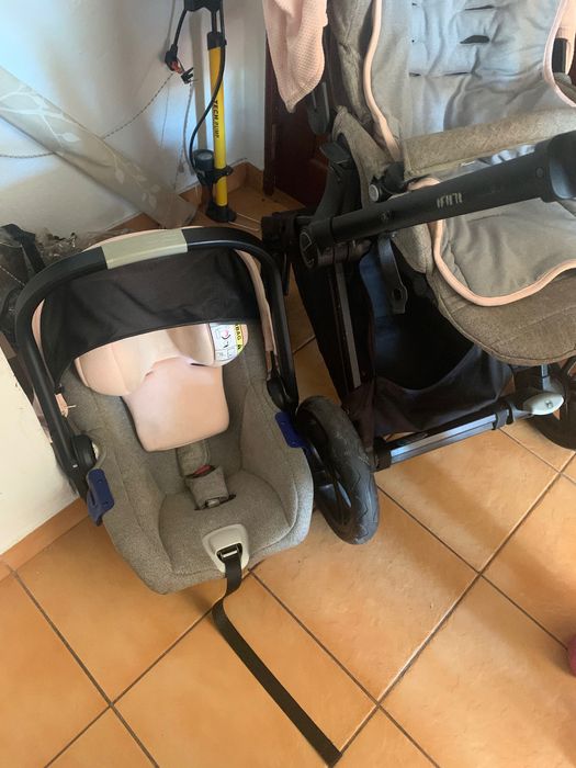 Carrinho de bebé64862815325955122