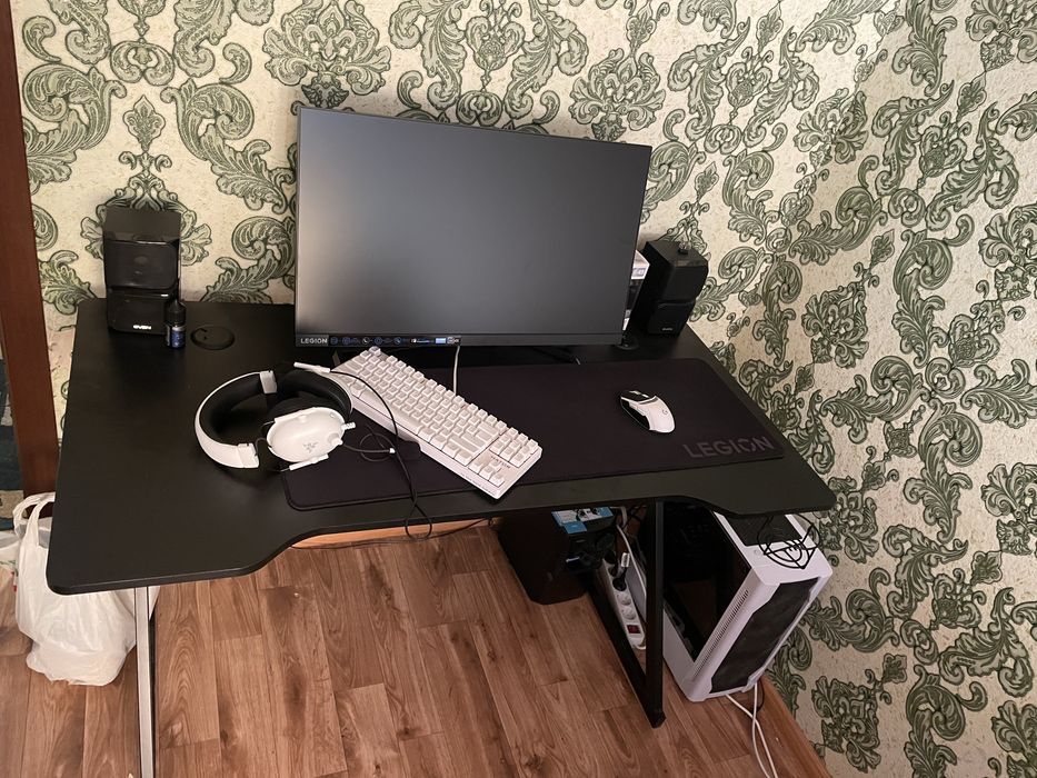 Ігровий сет Монітор Клавіатура Миш Та Системник 4060