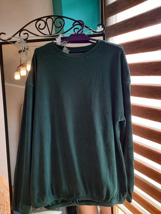 Sweter dziecięcy