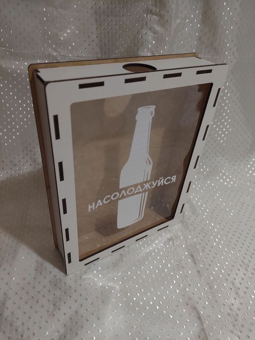 Кухонна коробка для корків