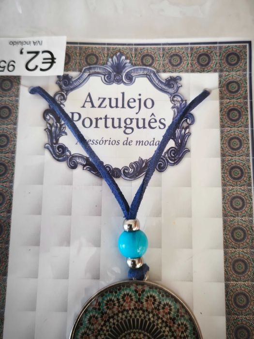 Colar azulejo português