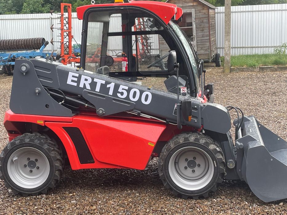 Пропоную телескопічний  навантажувач EVARUN 1500 новий