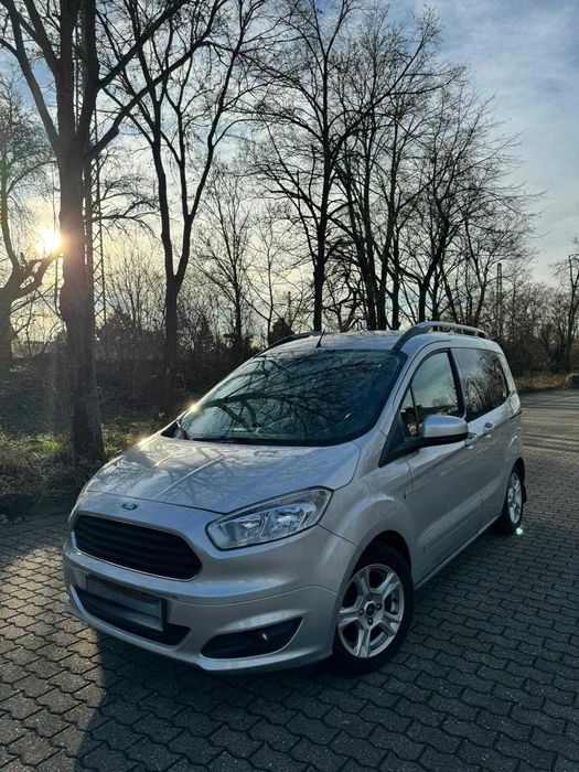 Tourneo Curier Ford