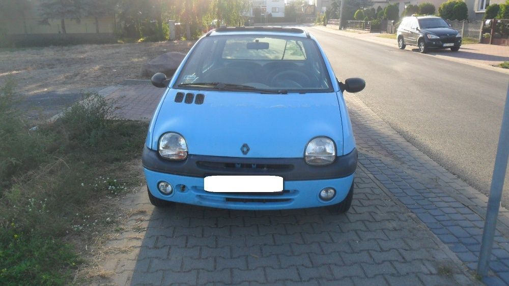 Renault Twingo,2000r.,1.1 benzyna,wersja poliftowa,na części