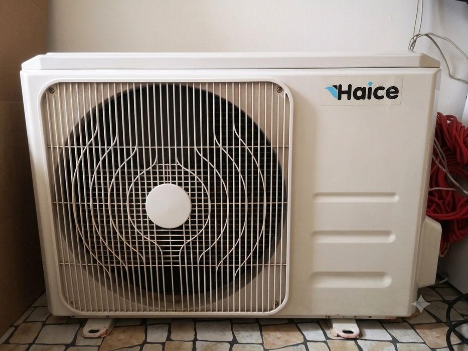 Ar Condicionado Haice 12000 BTUs (Unidade Chão/Teto + Exterior)
