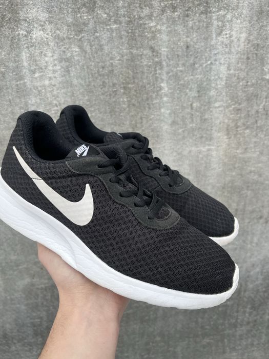 Кроссовки Nike Tanjun