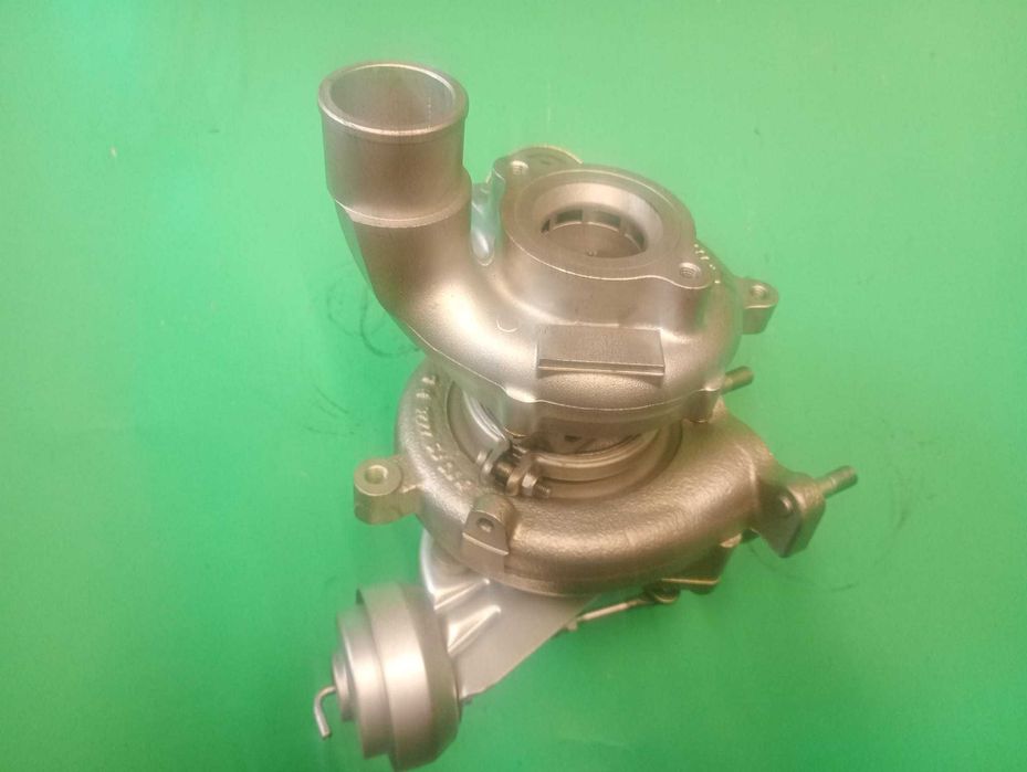 Turbosprężarka Turbina Lexus IS II 220d 2.2 177 KM