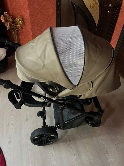 Дитяча коляска 3 в 1