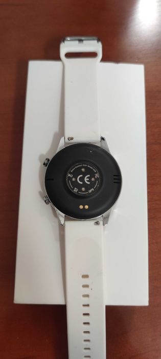 Smartwatch G28 desportivo feminino