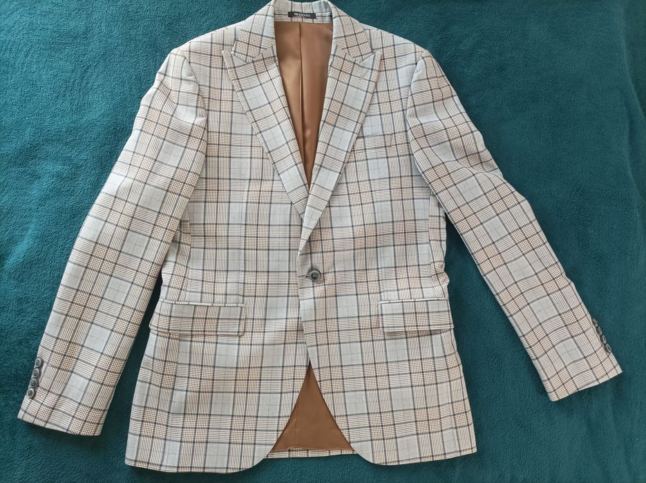 Garnitur męski 3-częściowy r.M(50)