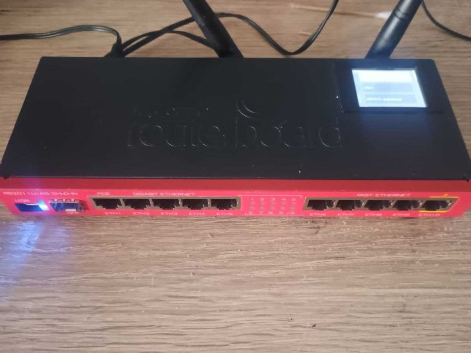 Sprzedam router MikroTik RB2011UiAS-2HnD-IN, sprawny