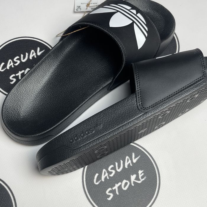 ОРИГІНАЛ Чоловічі Тапочки Adidas 47 з США