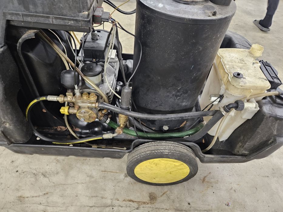 Myjka ciśnieniowa karcher hds 895