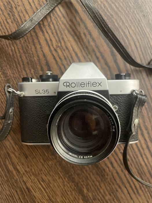 Rolleiflex SL 35 Analog Camera64586218893826120