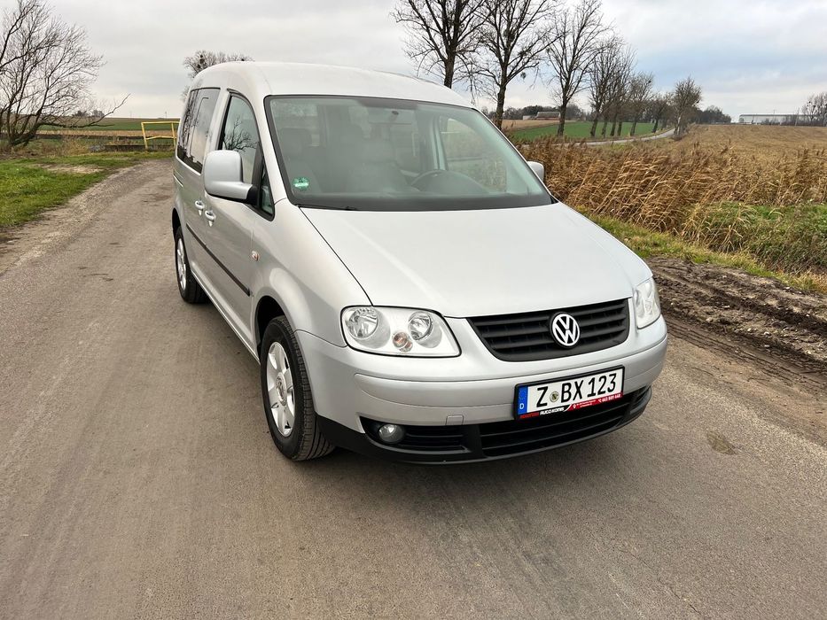 Volkswagen Caddy 2010 rok 1,6 MPI + LPG Sprowadzony z De