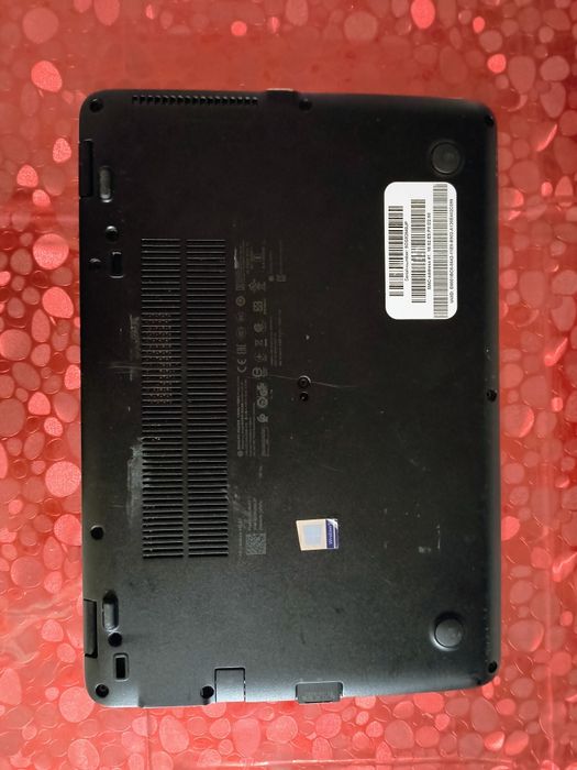 Продам ноутбук HP EliteBook 840 G3 (без экрана )