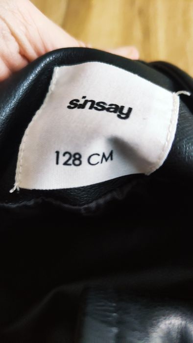 Bliźniaki kurtki z Eko skóry 128