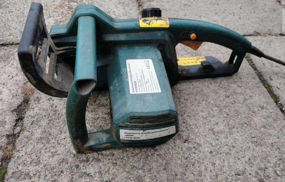 Pilarka,piła łańcuchowa elektryczna 1800 w