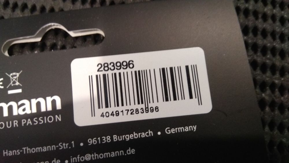 Parafusos para pickguard