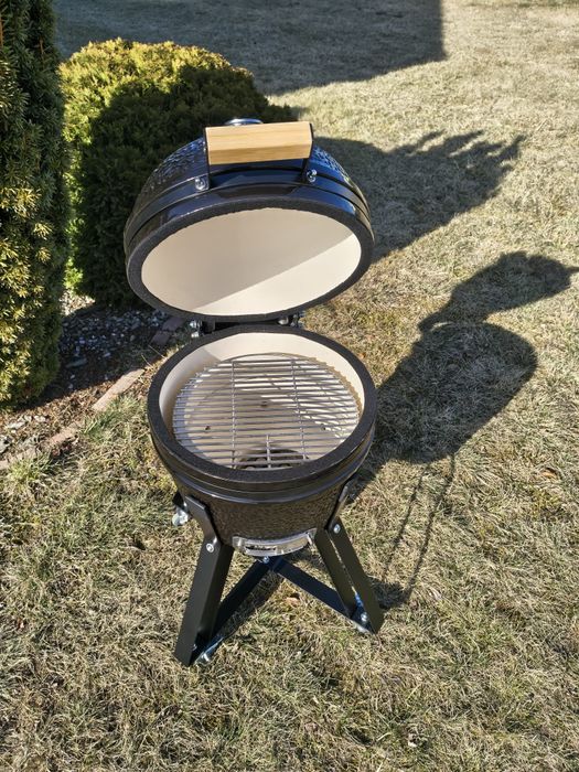 Grill Komado BBQ