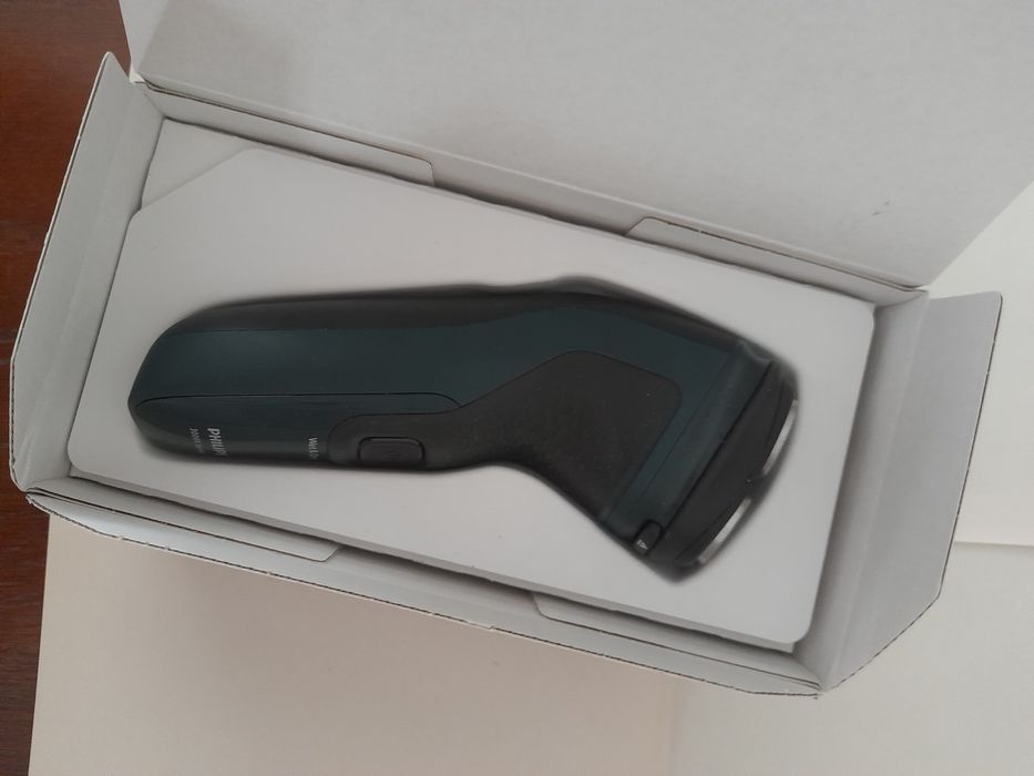 -% Бритва електрична Filips