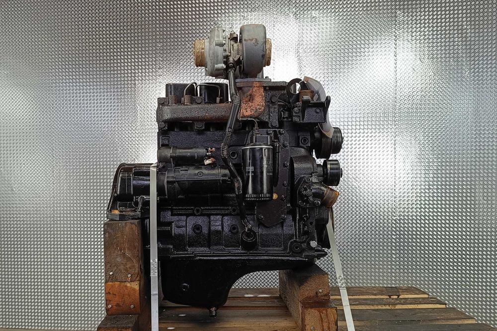 Remont silnika - Cummins 4BT 3.9 - koparka ładowarka ciągnik