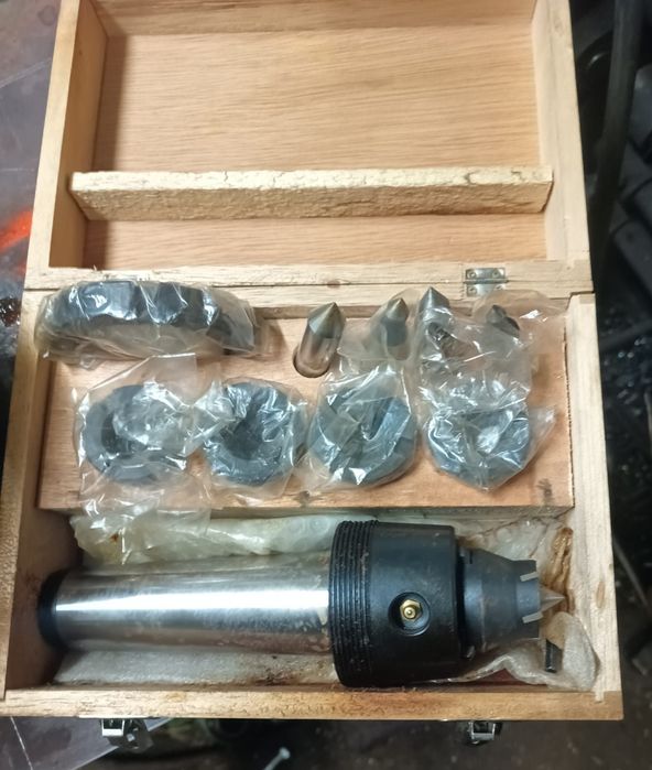 Kieł tokarski zabiwrakowy MK5