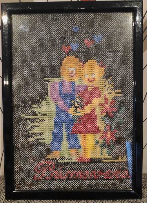 Handcrafted Embroidery Frame443071314348615682