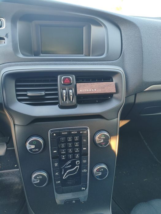 Volvo v40 1.6 D2