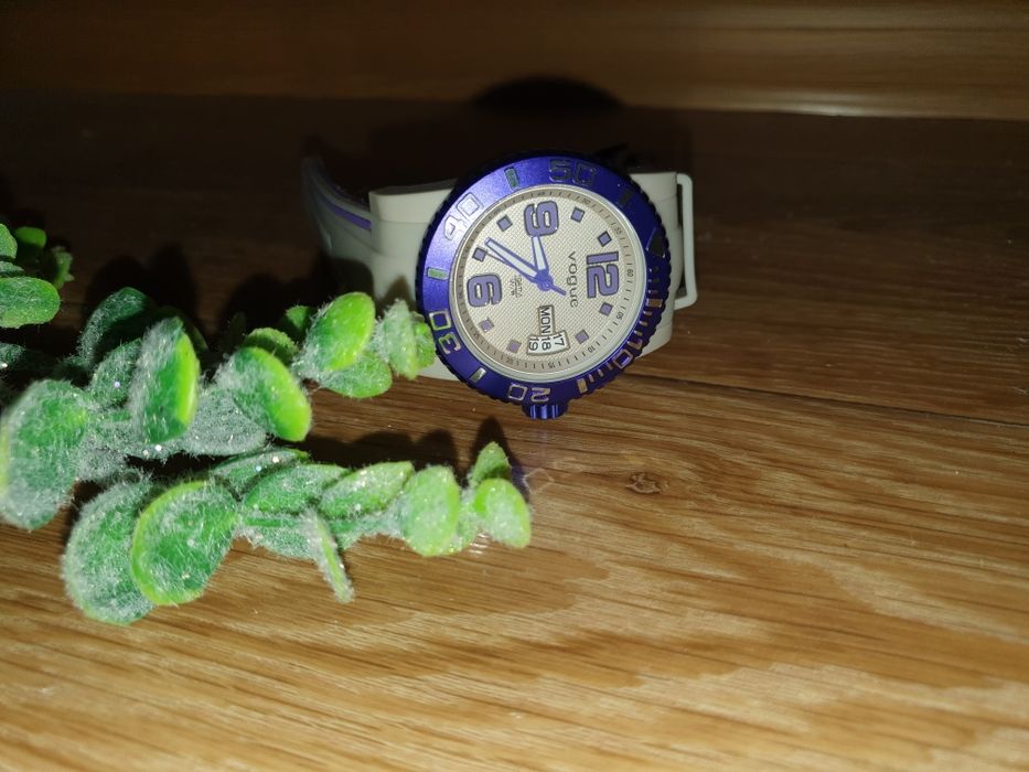 Годинник Vogue 17102.4