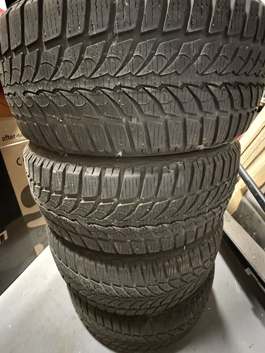 Opony zimowe Debica 215/55 r 16