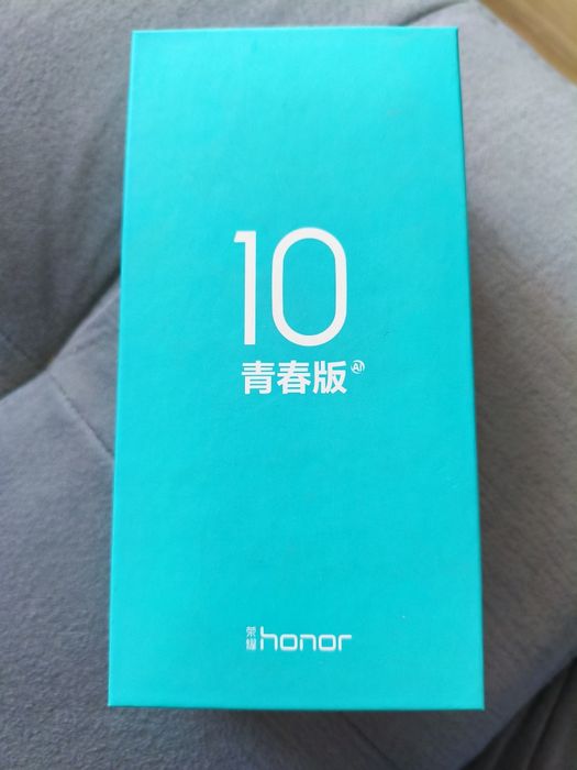 Huawei Honor 10 4/ 64GB Global Version – stan bdb, komplet