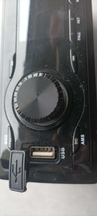 Autorradio com Bluetooth