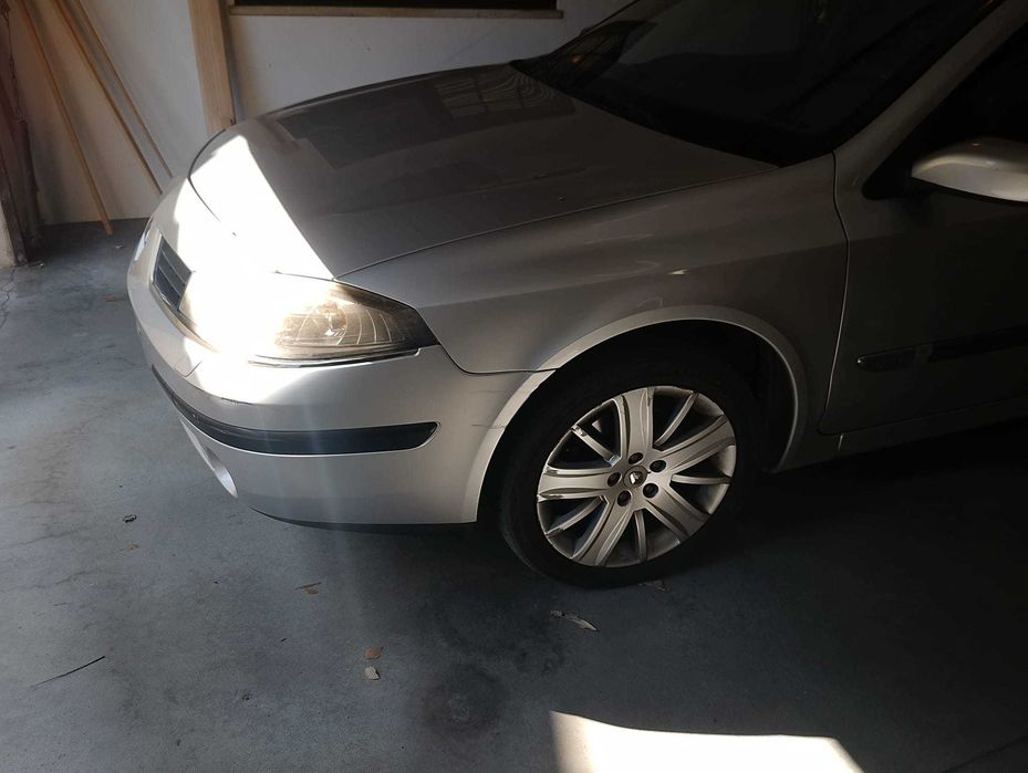 Renault Laguna 1.9 dCi 130 cv - Fase 2 — photo 3