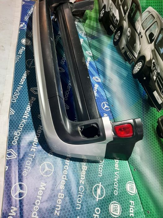 Бампер задній кріплення бампера усілітєль посилювач Renault Kangoo