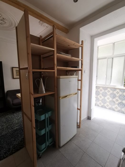 Apartamento Alcântara, T1 - Arrenda-se