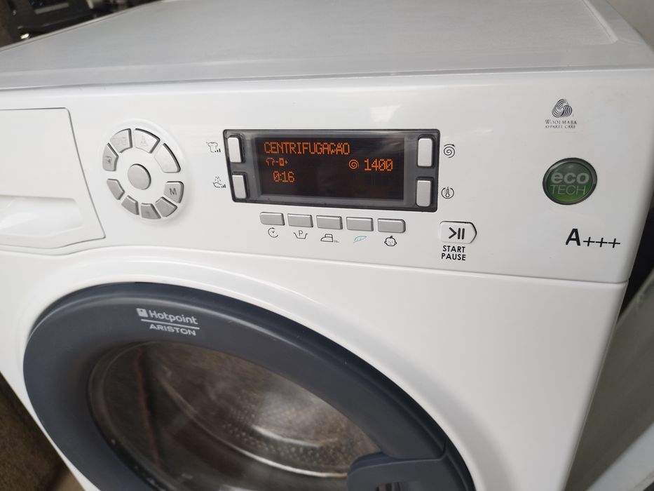 Máquina de lavar roupa