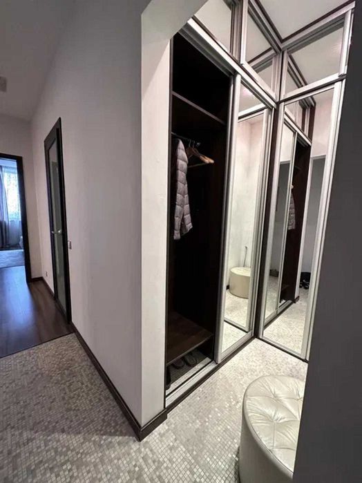 Продаж квартири Печерський район