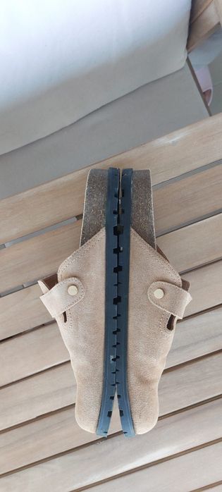 Tamancos pele stradivarius