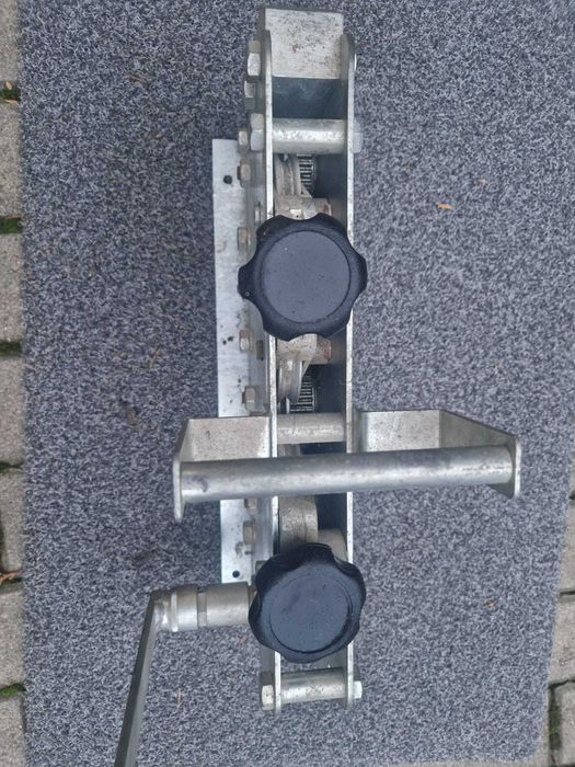 Prościarka / prostownica do drutu bednarki