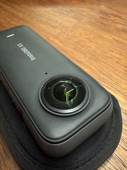 Insta360 X3 + Invisible Stick 3 m + krótszy kijek — creator combo