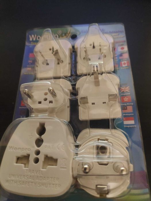 Universal Travel Socket Adapter64354232014978122