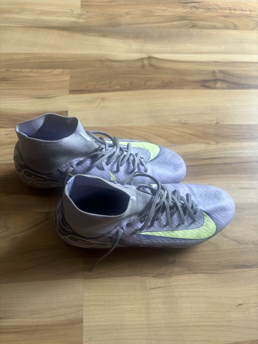 Korki Piłkarskie Nike
