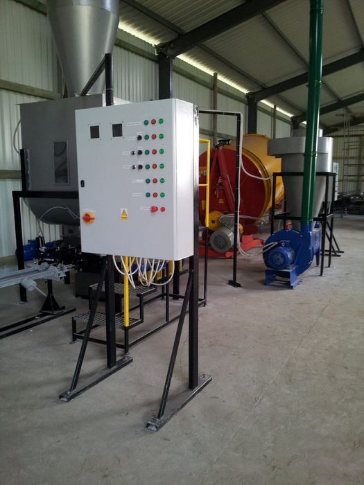 Прес ударний для брикетів до 1000 кг/год. Brytex Польща