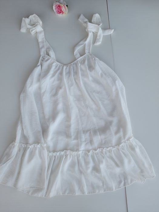 Vestidos simples NOVOS