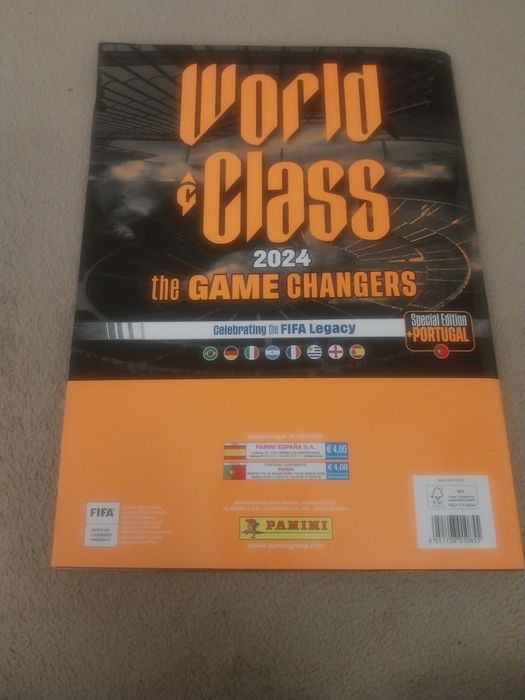 Caderneta completa World e class